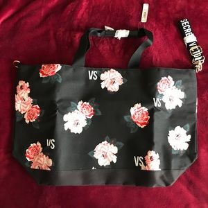 VS Travel Weekender Bag